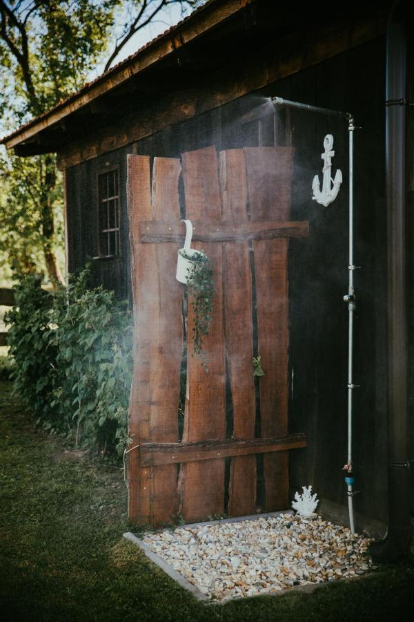 Treehouse Drevesna Hiska Strkovo Gnezdo Ranc Jures Hotel Ljutomer Bagian luar foto